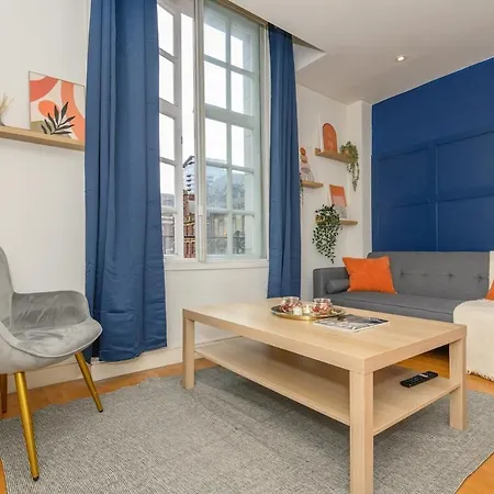 Prime Apartment In Leeds - Central Location شقة
