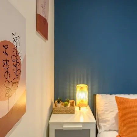 Prime Apartment In Leeds - Central Location *